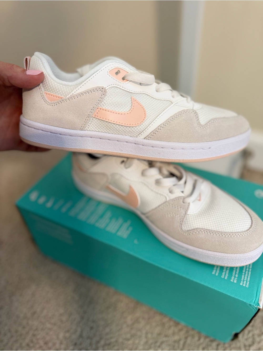 NWOT NIKE White and Peach Athletic Sneakers - Classic Low-Top